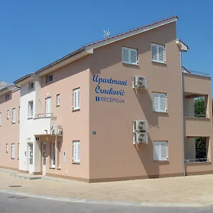 rezervovat zde